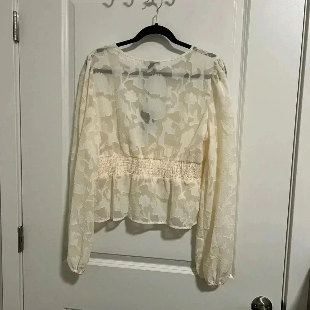 Cream Peplum Top NWT - Picture 2 of 5